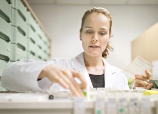 A simple way to improve pharmacist-patient interactions