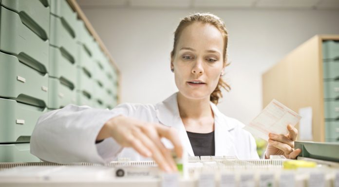 A simple way to improve pharmacist-patient interactions