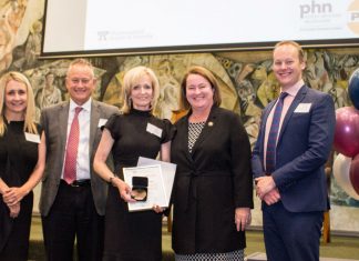 Victorian pharmacist wins award for work with young and old pharmacist