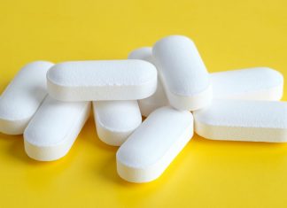 Low-dose codeine use drops while prescriptions continue