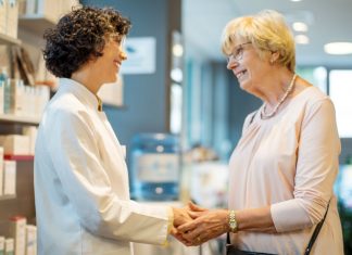 Consumers want to see pharmacy services expand consumers