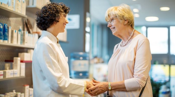 Consumers want to see pharmacy services expand consumers