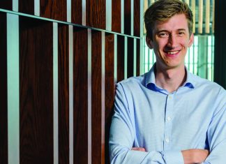 Pharmacy in a busy hospital setting team leader