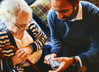 The extent of drug-related problems in HMRs Home Medicines Reviews