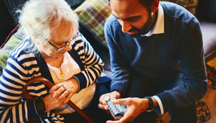 16-21_Feature Home Medicines Reviews