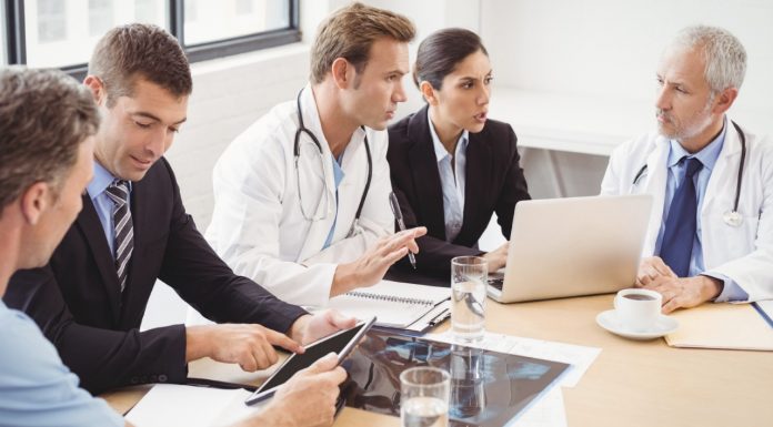 New principles to improve the quality of pharmacy services clinical governance principles