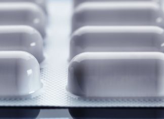 Pharmacist advice needed in the use of MR paracetamol paracetamol