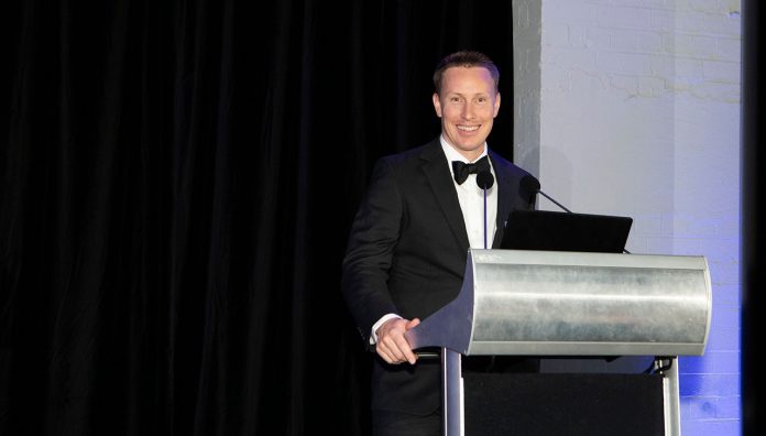 pharmacy-service-improving-mens-health-downunder-brad-butt-feature Brad Butt MPS accepting his award