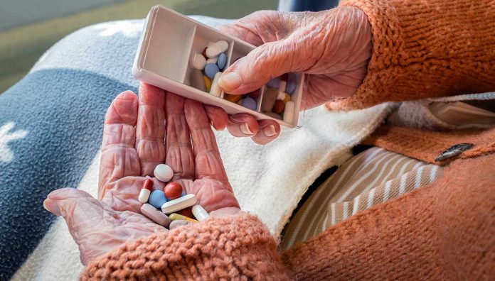 medicine-adherence-older-adults-feature