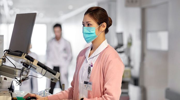 Double-checking does not always reduce medication errors