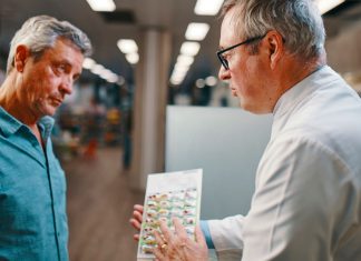 Case studies show how pharmacists support medicine safety around the world