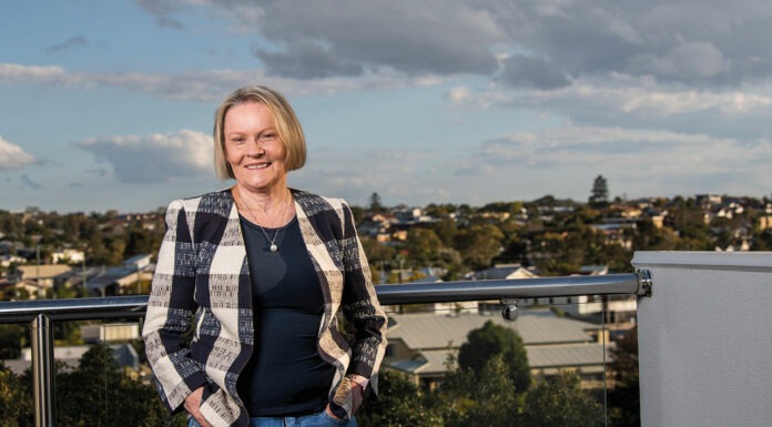 Symbion PSA Lifetime Achievement Award: Queen of HMRs Debbie Rigby