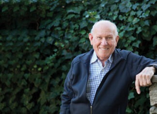 Bill Horsfall is one of Australia’s oldest working pharmacists Bill Horsfall PhC FPS