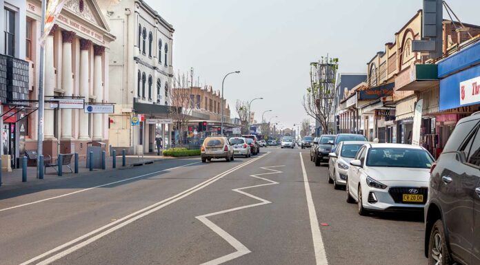 How Luke Kelly FPS moved from pharmacy owner to broker