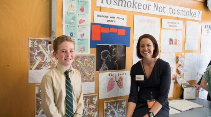 Dr Rosie Nash is on a mission to improve health literacy Dr Rosie Nash MPS with a participant in the HealthLit4Kids program.