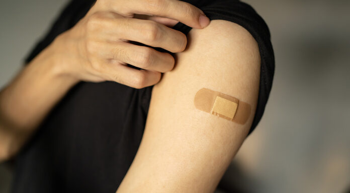 COVID-19 vaccinations: community pharmacists ready and waiting