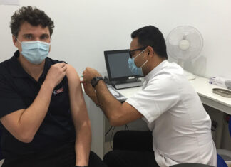 NSW pharmacies to offer COVID-19 vaccine to under-40s About 450 community pharmacies in New South Wales will be able to administer the AstraZeneca COVID-19 vaccine to patients under 40 years of age.