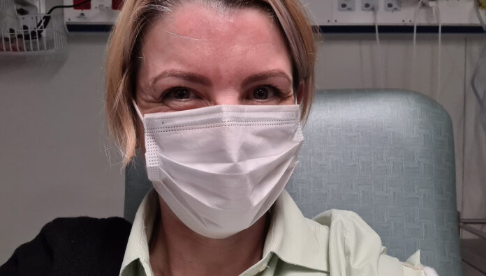 vanessa-lange-feature-1 Vanessa Lange MPS has a history of anaphylactic reactions to vaccines. She spoke with AP about her decision to get the COVID-19 vaccine.