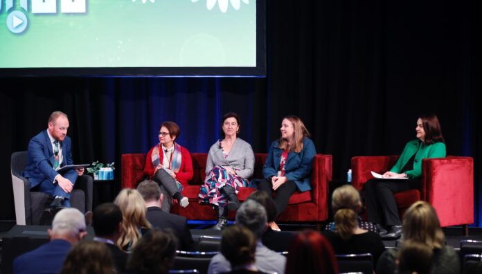 J&A_PSA22_EarlyEdit_058-2