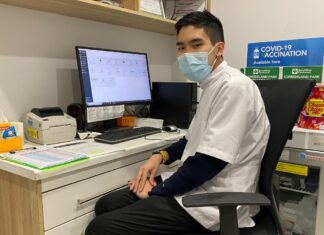 Australians line up at pharmacies for winter dose winter dose