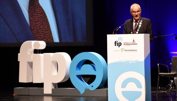 52366774935_8c2136f83a_k-2 Dominique