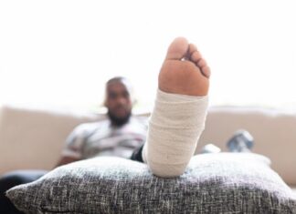 Acute sprains and strains