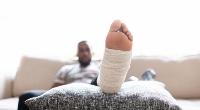 Acute sprains and strains