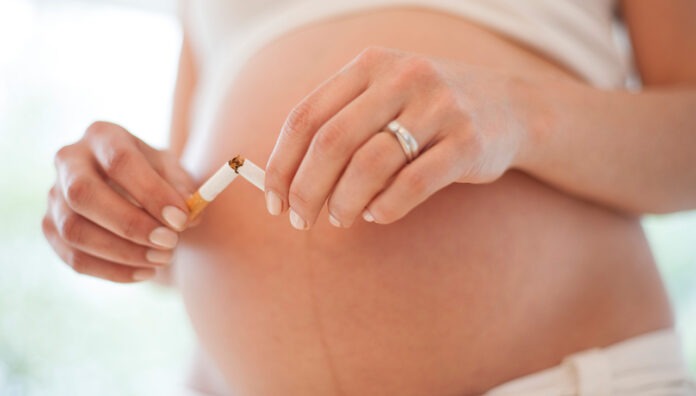 GettyImages-478186087_web smoking cessation in pregnancy